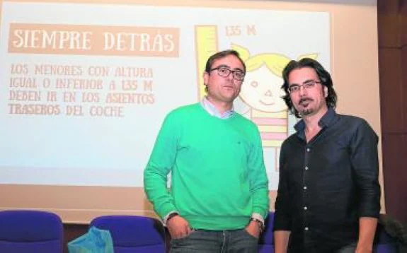 Gonzalo Menéndez y Andrés Medina antes de la charla. 