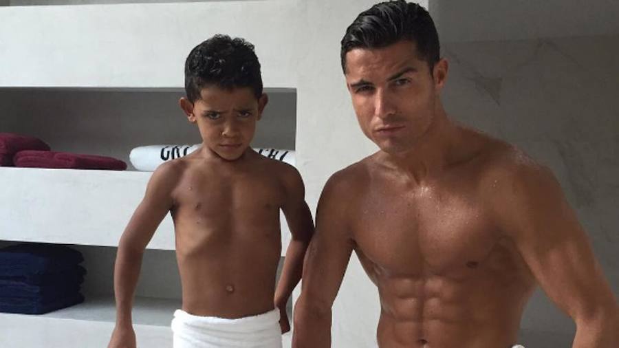 Cristiano Ronaldo y su hijo Cristiano Jr