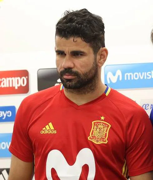 Diego Costa, hoy, en la rueda de prensa previa al entrenamiento de España en El Molinón.