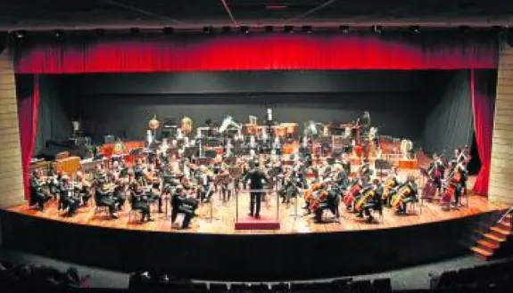 Concierto de la Orquesta Sinfónica en el auditorio. 