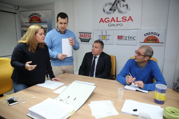 El comité de empresa de Agalsa se reunió ayer con la administradora concursal. 