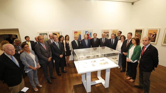 Inauguración de la exposición de carteles de la Feria de Muestras. 