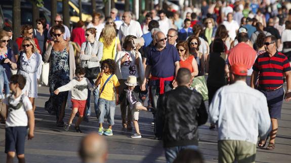 6.476 asturianos menos en 2016