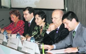 Enfermeros que no llegan ni a mileuristas