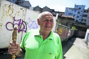 Che, en Turón.  ::                             JUAN CARLOS ROMÁN