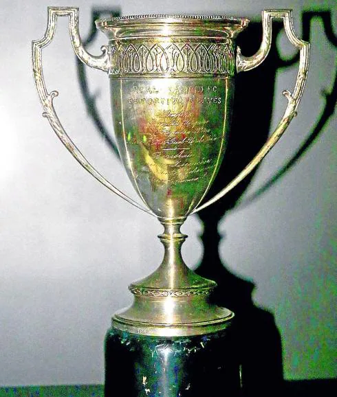 Copa R. Madrid-Deportivo Alavés de 1928.