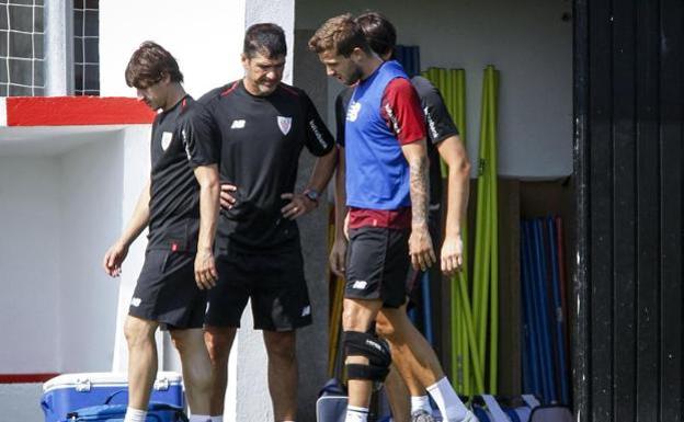 Iñigo Martínez llegará muy justo al inicio de la Liga