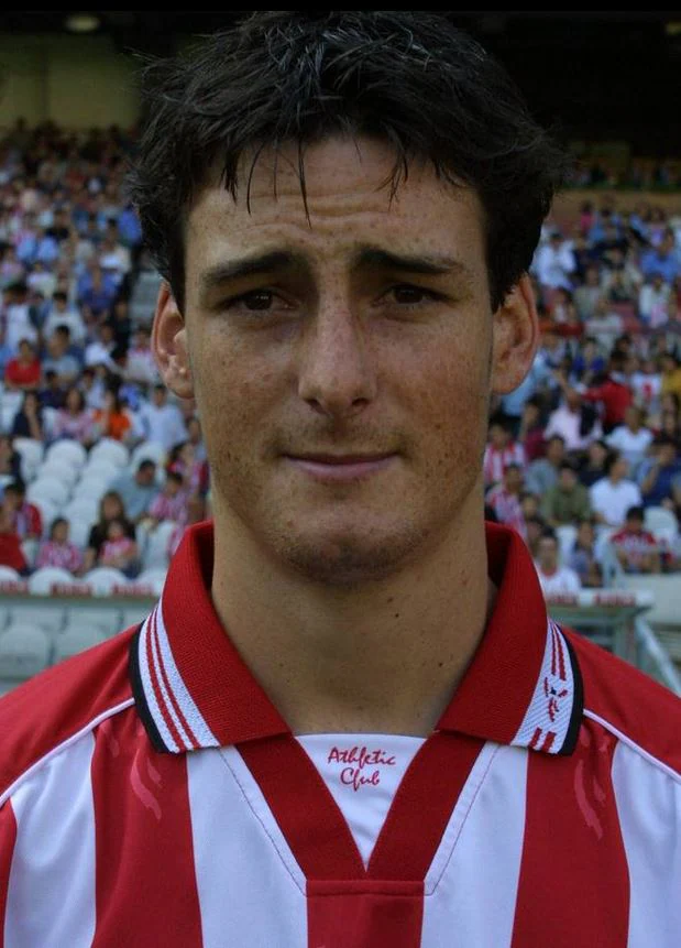 Aduriz, durante la presentación de la temporada 2002-03.
