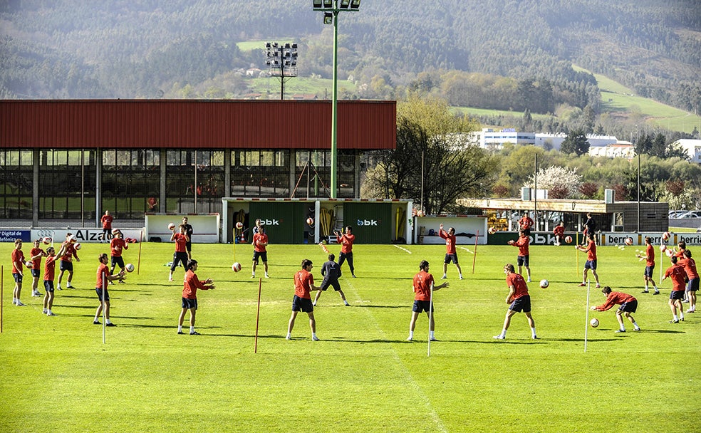 Los campos de Lezama son la envidia de muchos clubles de Primera.