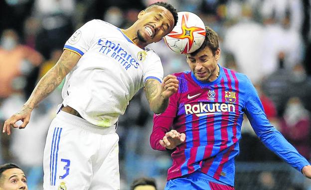 El Madrid se abre paso a la final a martillazos