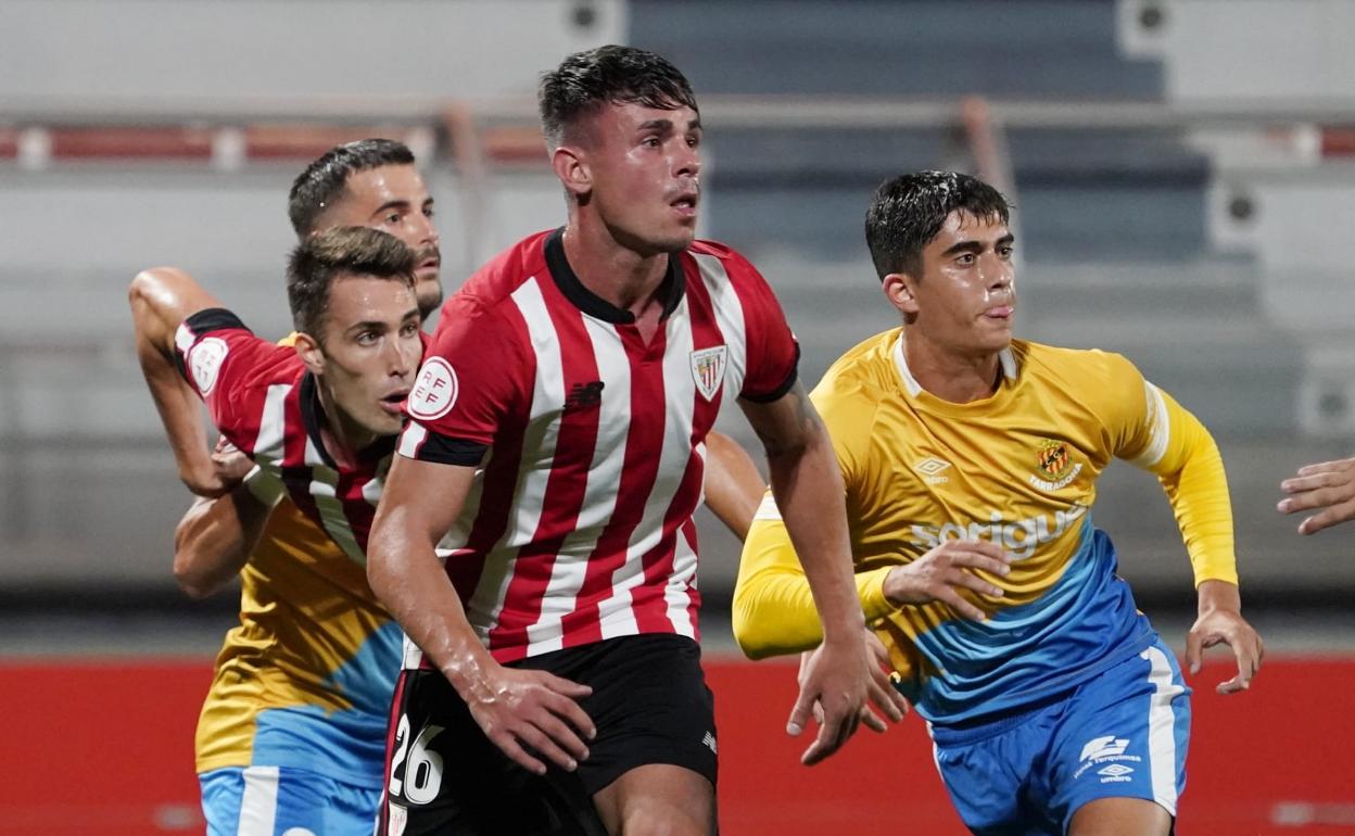 El Nástic se le atraganta al Bilbao Athletic