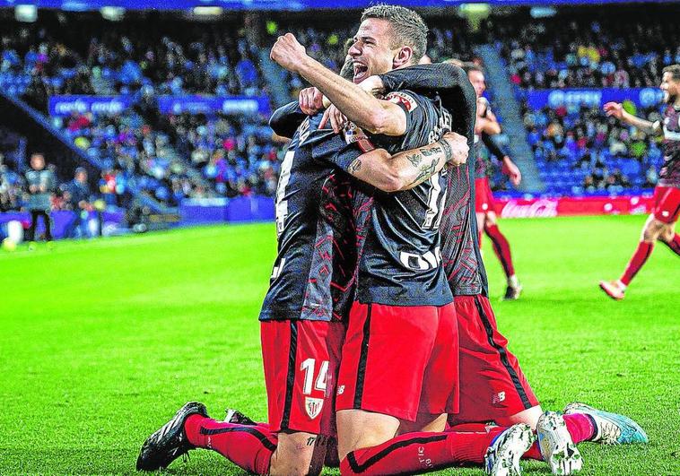 El Athletic se tranquiliza ante un flojo Valladolid