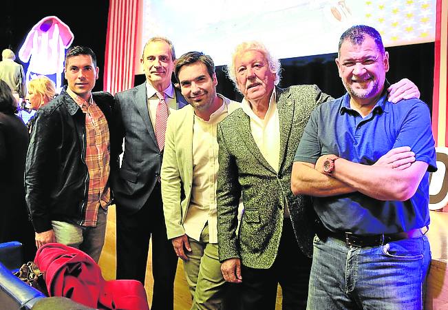 Kirtsa García, Jaime Fernández, Gaizka García, Roberto Ménedez y Jon Zapirain. 
