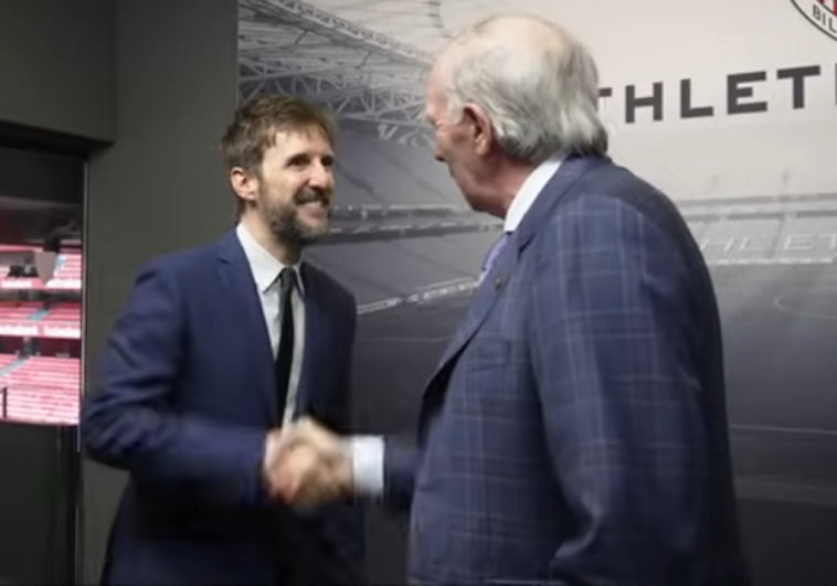 La historia de amor del cómico Julián López con el Athletic, que le nombra nuevo embajador del club