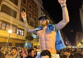 El fiestón del Athletic por el centro de Bilbao para celebrar la Copa