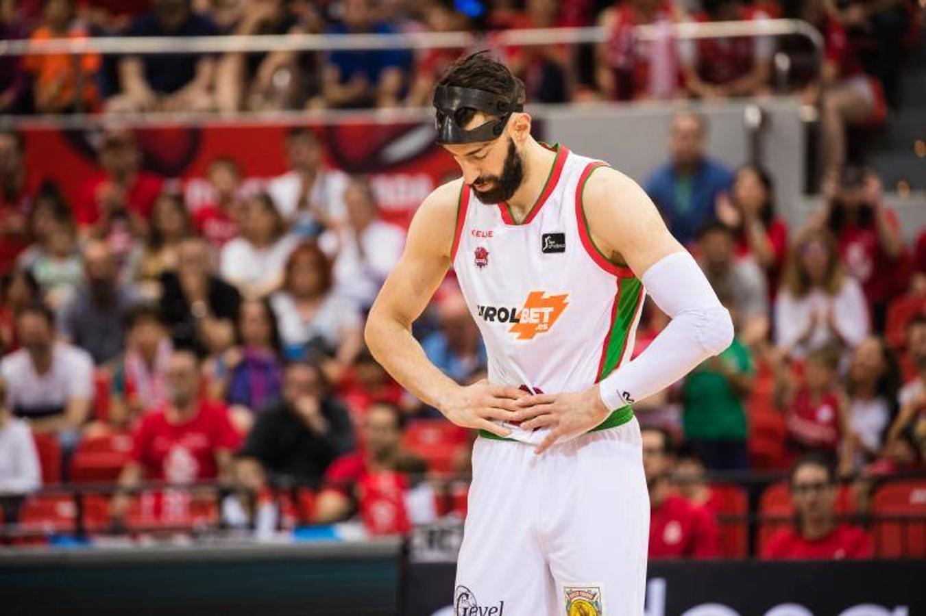 Fotos: Las imágenes del Zaragoza-Baskonia