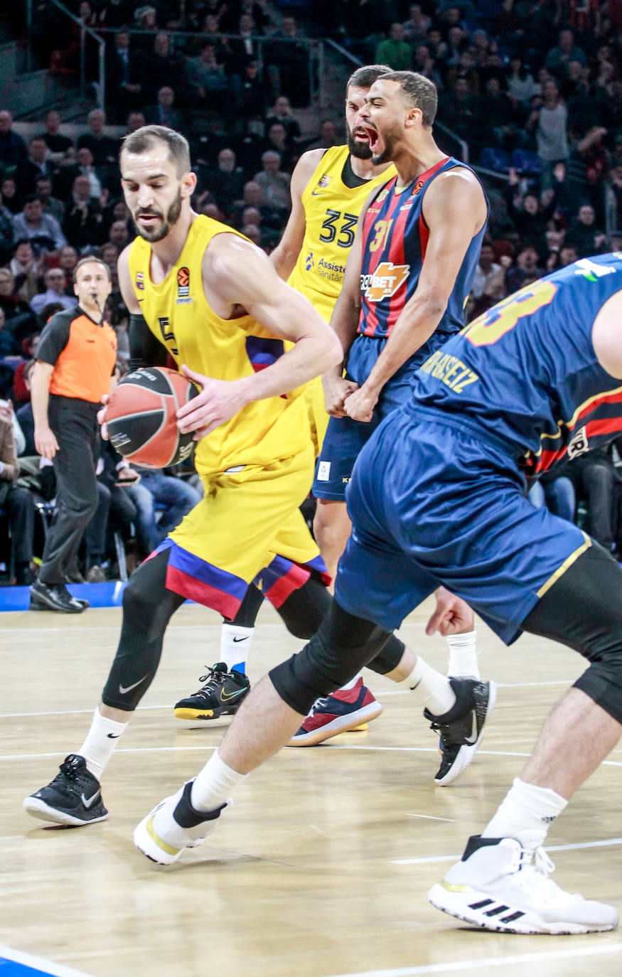 Fotos: Las mejores imágenes del Baskonia - Barcelona de Euroliga 2019