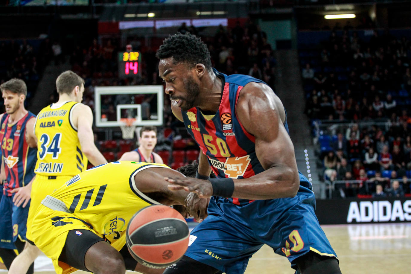 Fotos: Las mejores imágenes del Baskonia - Alba Berlín