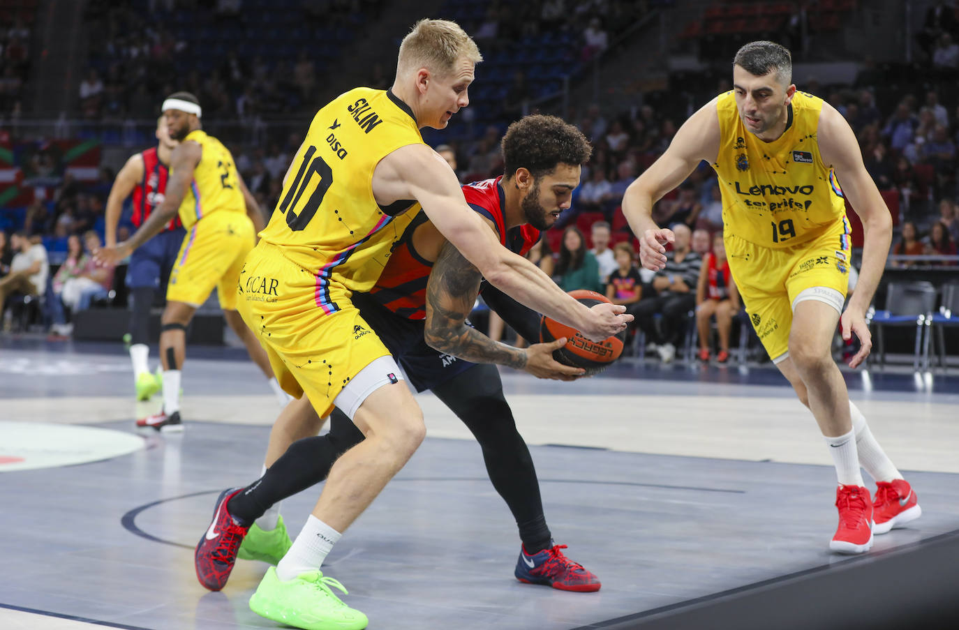 Fotos: Las mejores imágenes del Baskonia - Tenerife