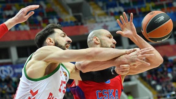 CSKA y Baskonia viven este jueves la segunda batalla del 'play off'. 