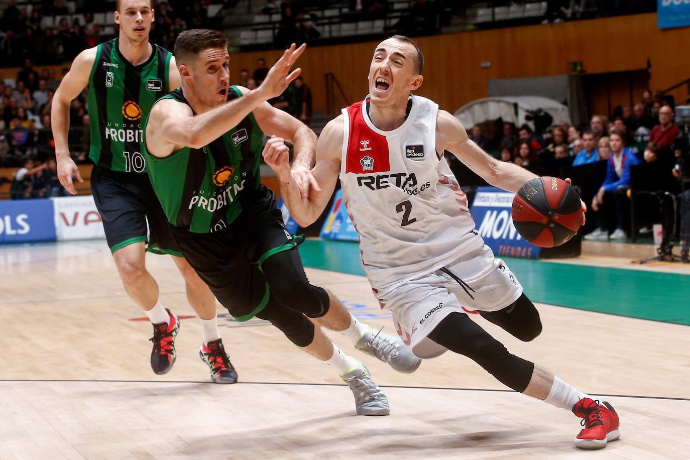 Fotos: Las mejores fotos del Joventut- Bilbao Basket