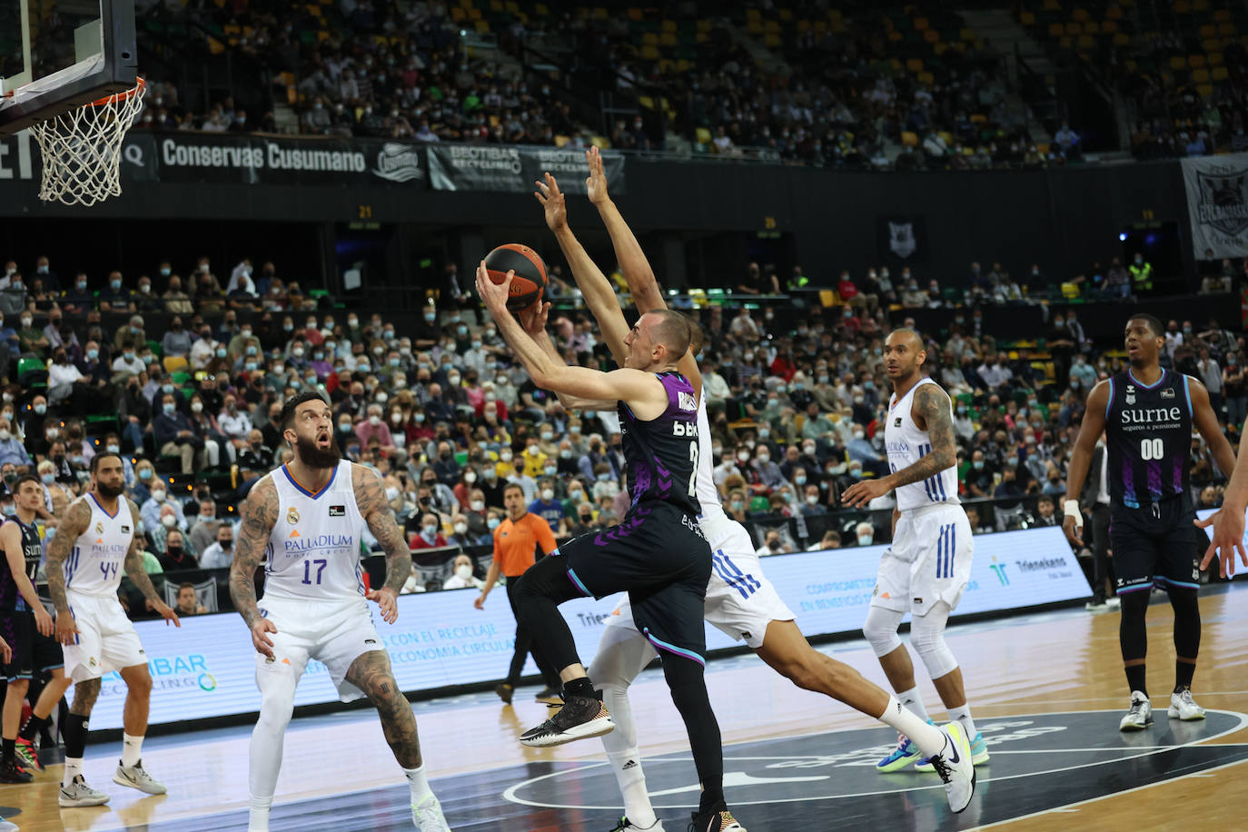Fotos: Bilbao Basket-Real Madrid, en imágenes