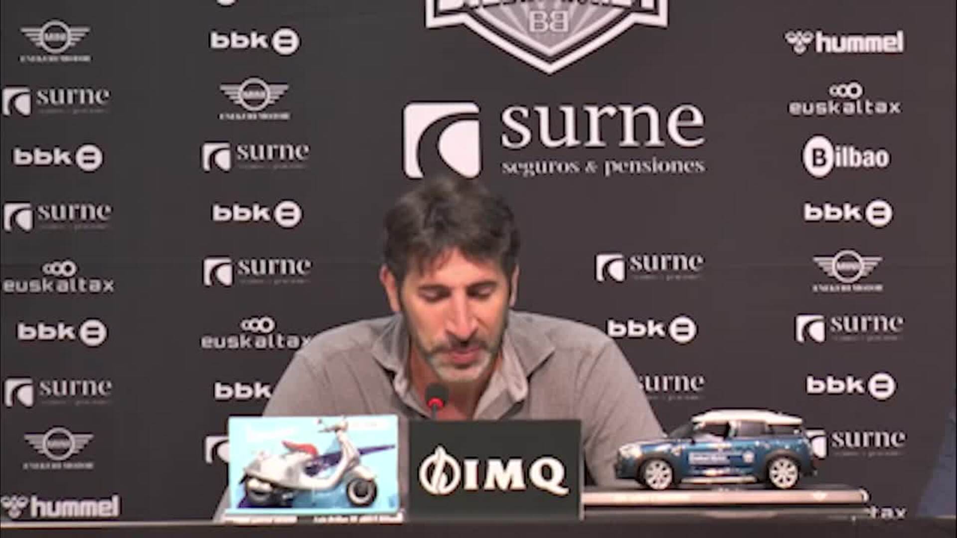 Mumbrú se emociona al hablar de cómo les contó a sus hijos que dejaba el Bilbao Basket