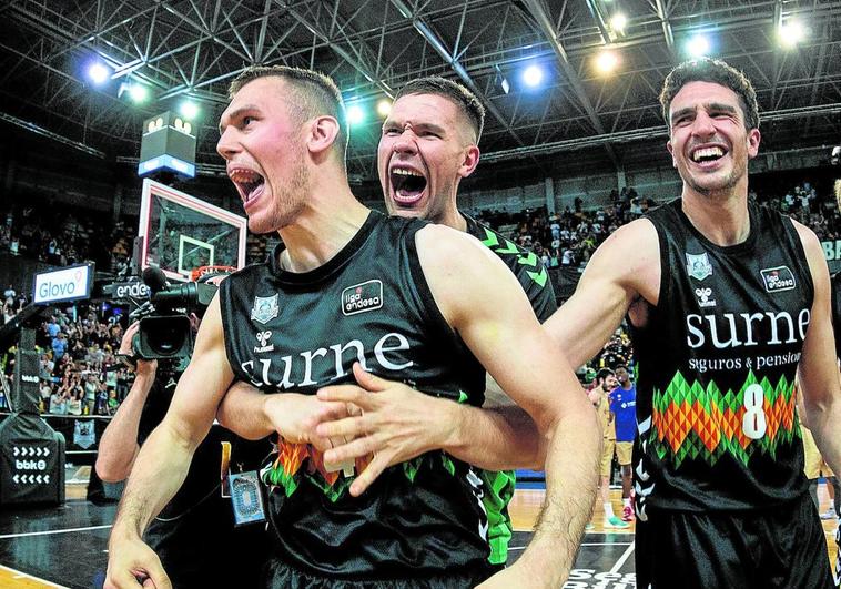 Radicevic confiesa que la última jugada contra el Barça era para Smith