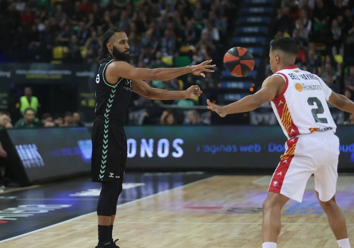 El Bilbao Basket se lleva un duelo vital (86-83)
