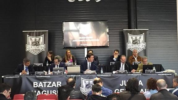 La asamblea aprobó la ampliación de capital del Bilbao Basket.