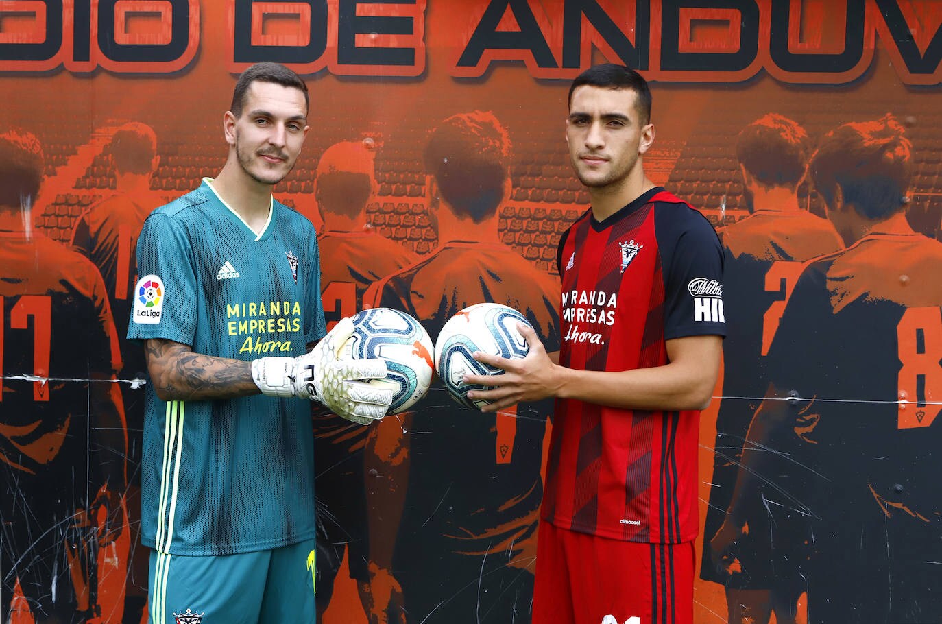 Joao Costa y Cristian González fueron presentados ayer. 