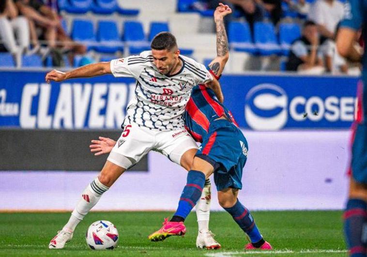 El Mirandés rescata un punto para seguir avanzando
