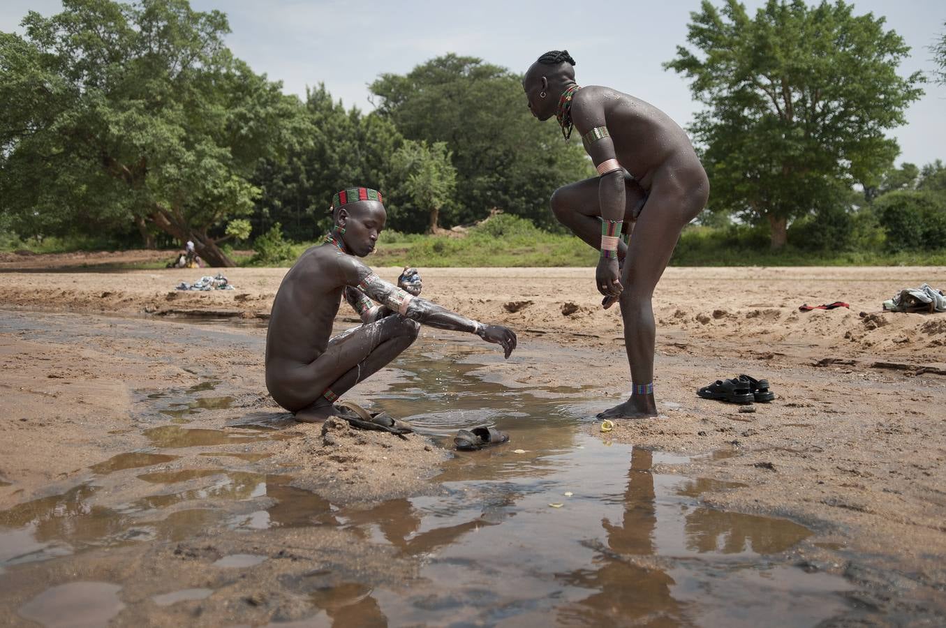 Paso del río en Dimeka.