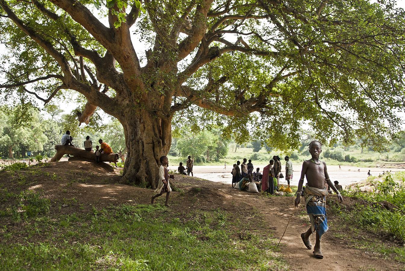 Paso del río en Dimeka.