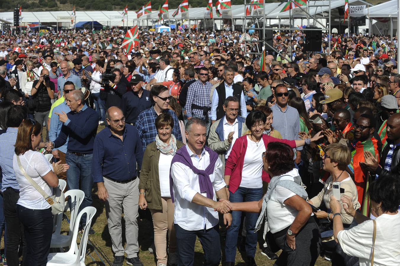 Las imágenes de los peneuvistas en Foronda