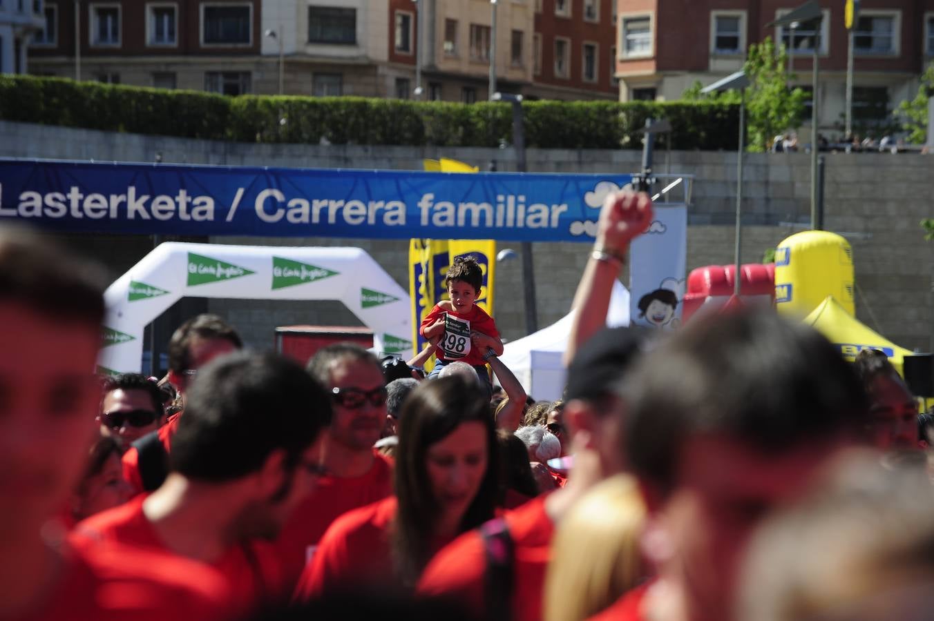 Las mejores imágenes de la III Carrera Familiar de Bilbao