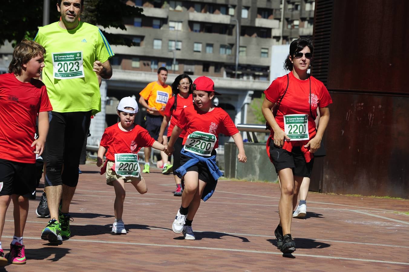 Las mejores imágenes de la III Carrera Familiar de Bilbao