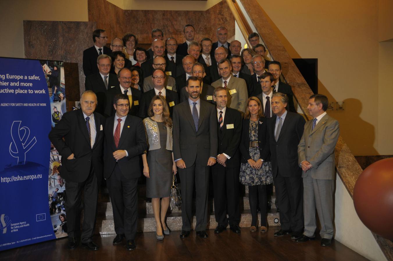 2010. Los Príncipes de Asturias en la apertura de la reunión anual de directores de las agencias europeas en Bilbao.