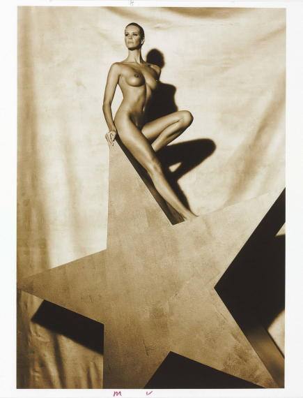 Elle Macpherson presume de su cuerpazo a los 50