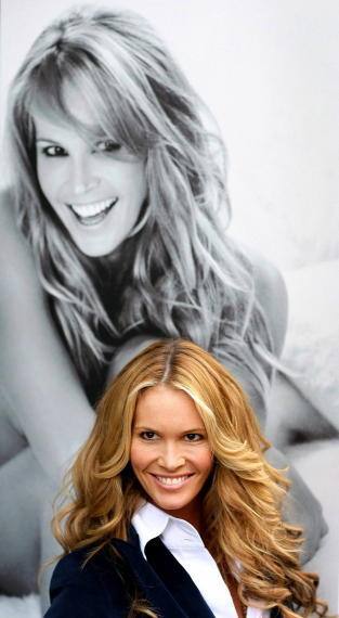 Elle Macpherson presume de su cuerpazo a los 50