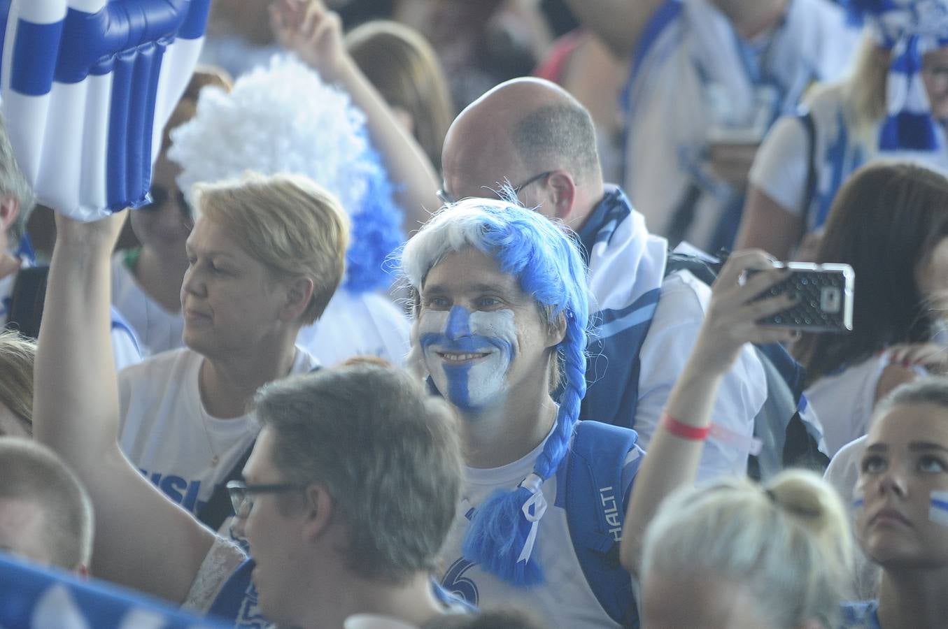 Una &#039;manada de lobos&#039; toma la noche vizcaína