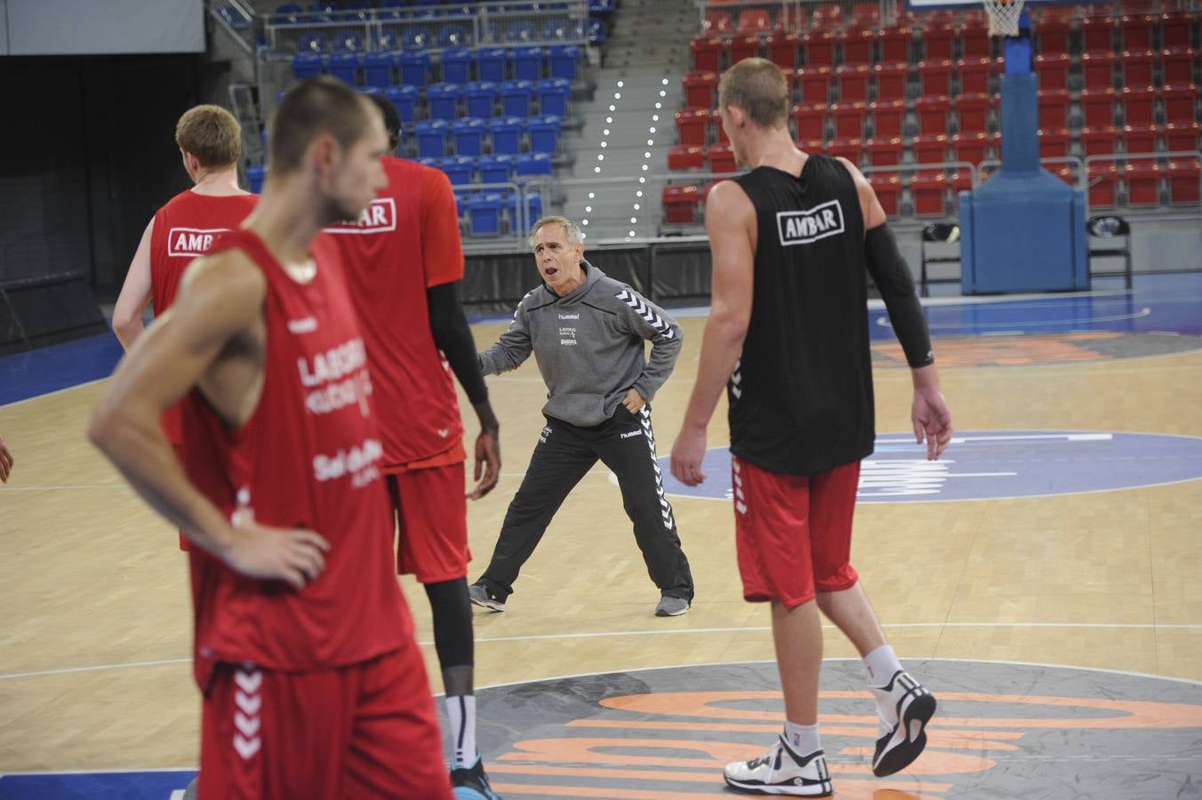 Primer entrenamiento abierto del Baskonia