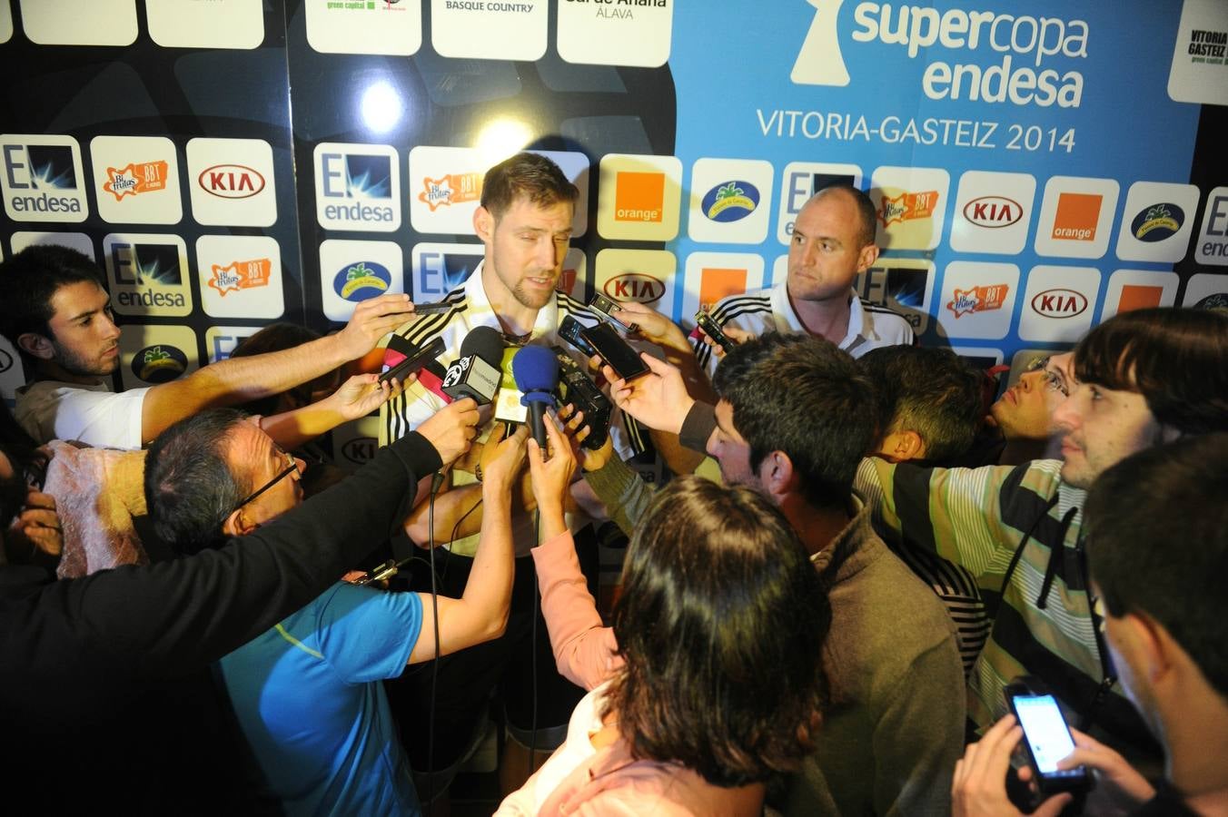 El regreso a casa de los exbaskonistas