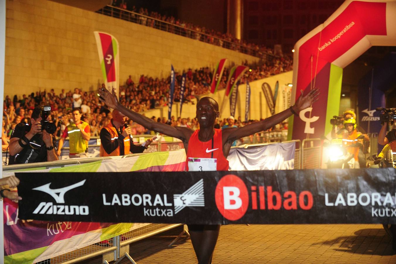 De maratón por Bilbao a la luz de las estrellas