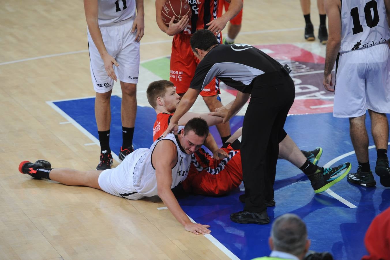 Las mejores imágenes del partido Laboral Kutxa-Bilbao Basket