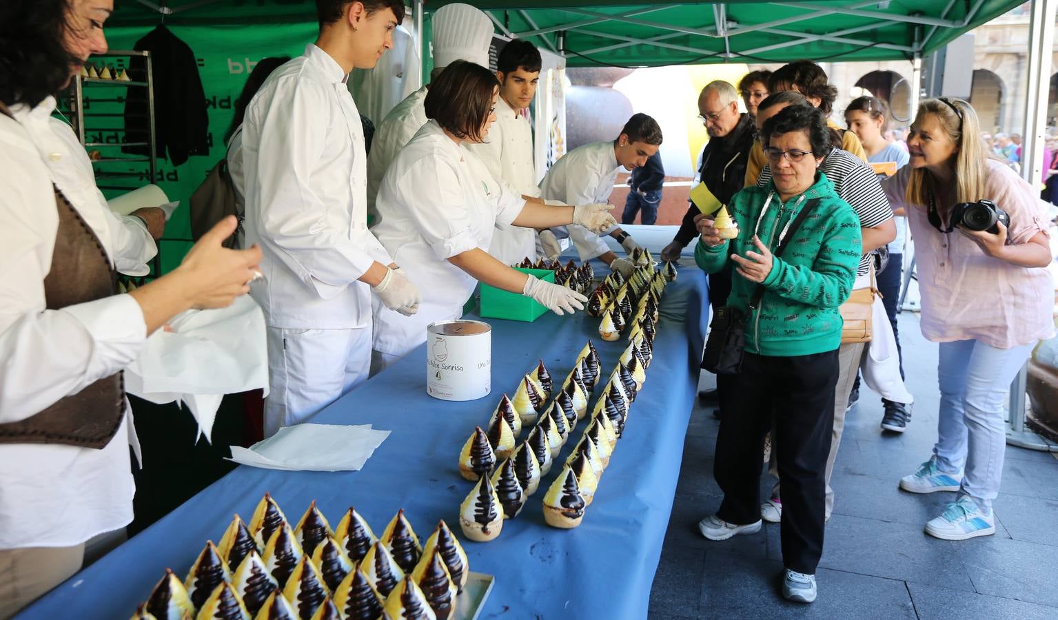 4.000 carolinas contra Sanfilippo