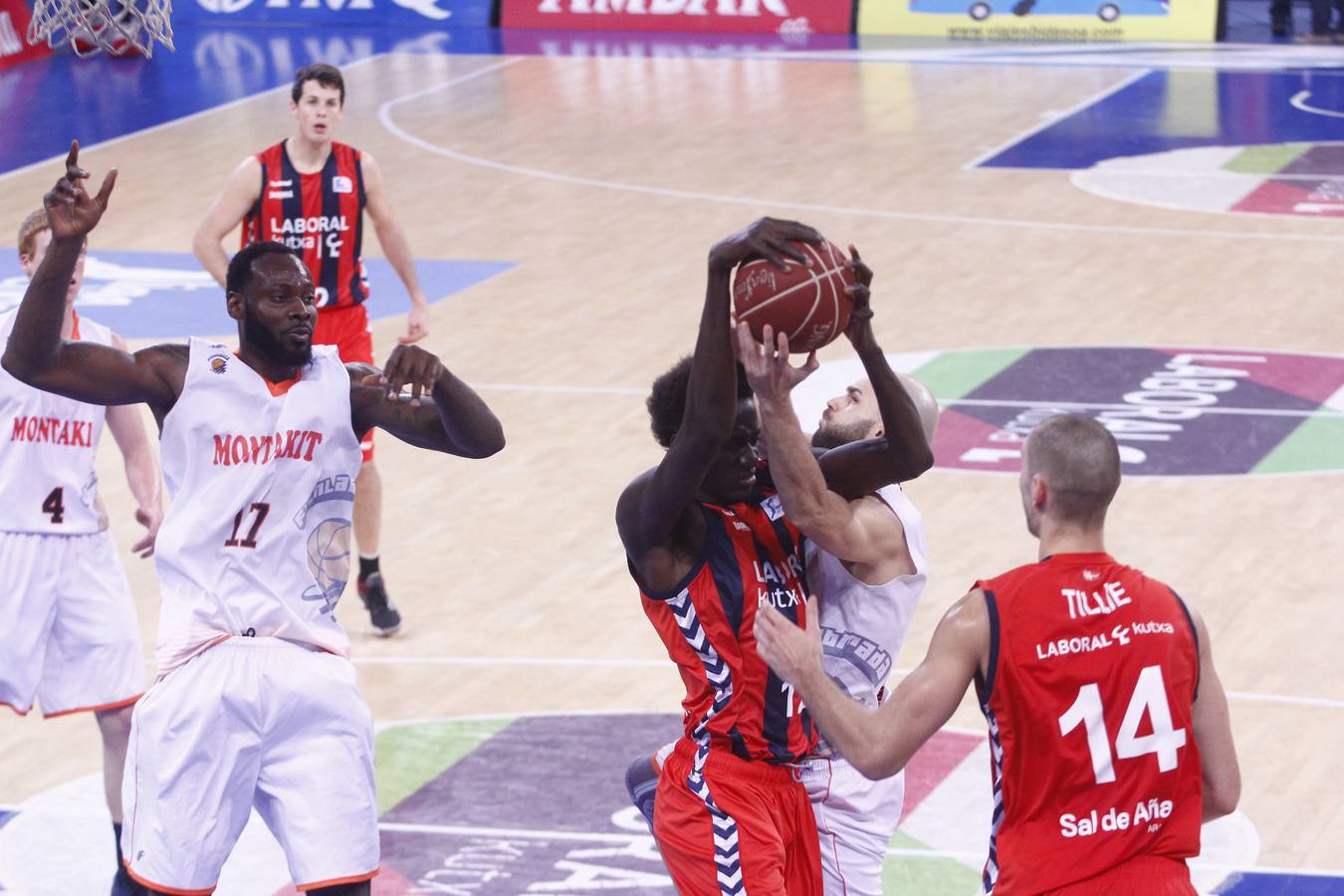 Las mejores imágenes del Laboral Kutxa - Fuenlabrada