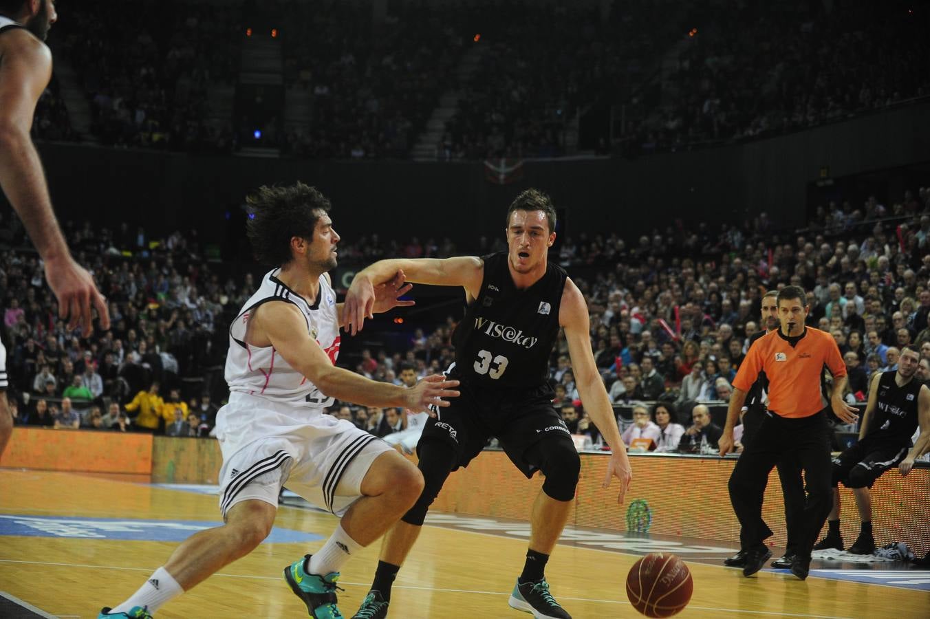Todas las fotos del Bilbao Basket-Real Madrid