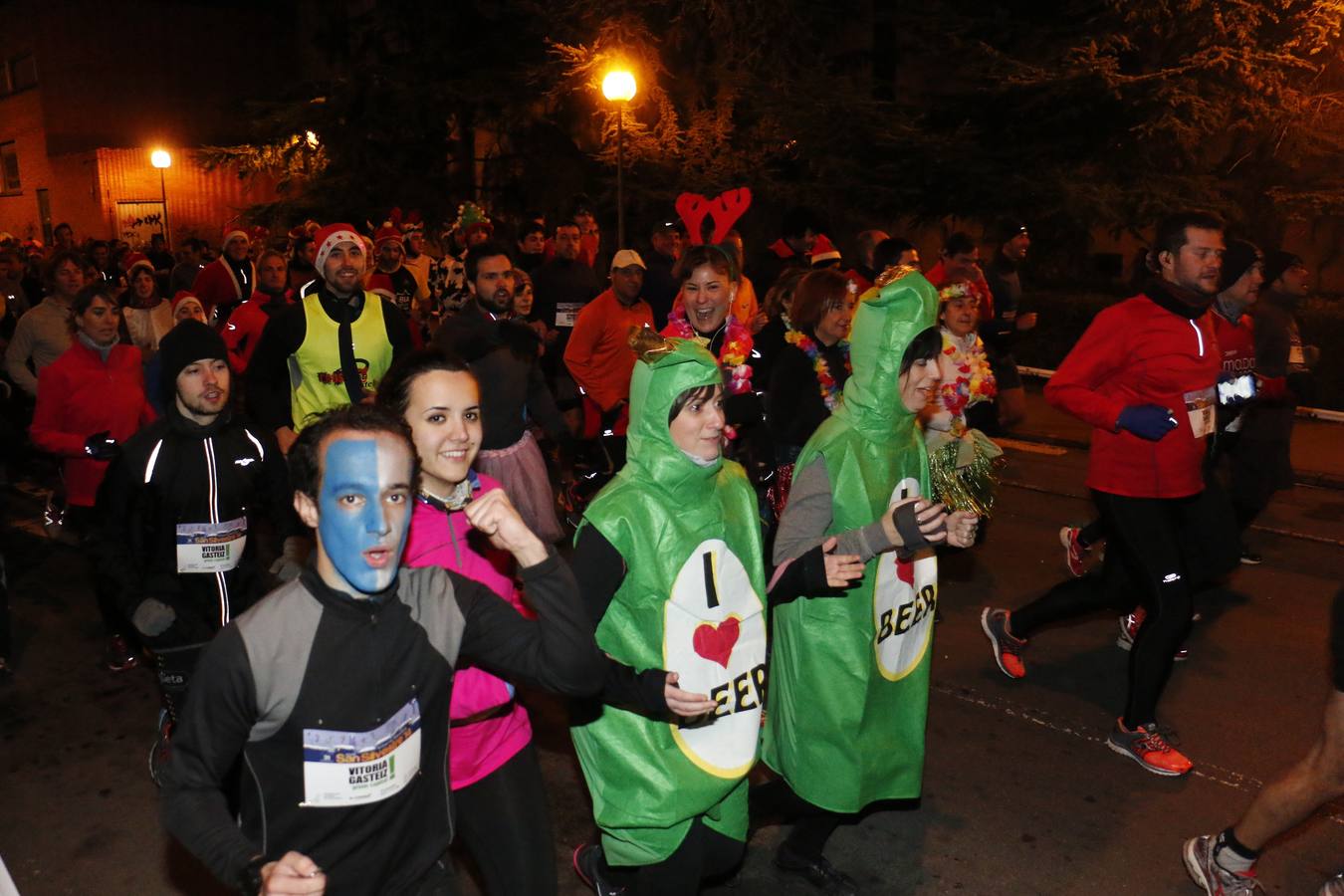 Fiesta y deportes en la San Silvestre de Vitoria