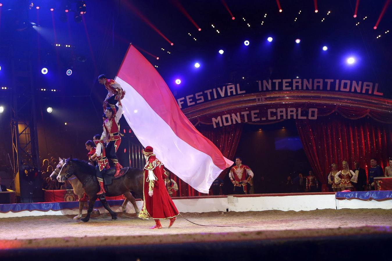 Los elefantes, las estrellas del Festival Internacional de Circo de Montecarlo